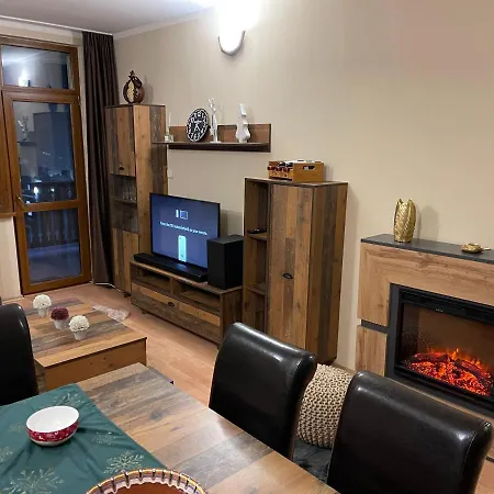 Sequoia2 No 5 アパート ボロヴェッツ